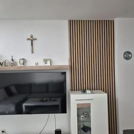 Apartman Komsic By Guide *