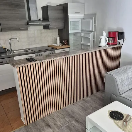 Appartement Komsic By Guide