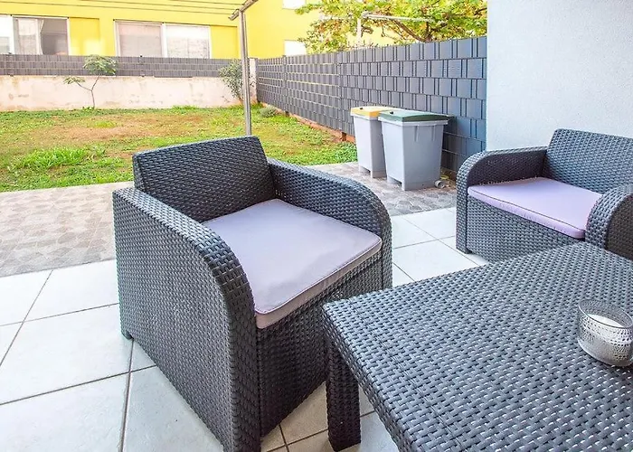 Apartman Komsic By Guide Póla